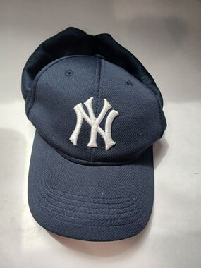 New York Yankees Hat  Navy Blue MLB Baseball Cap Adjustable Classic Logo